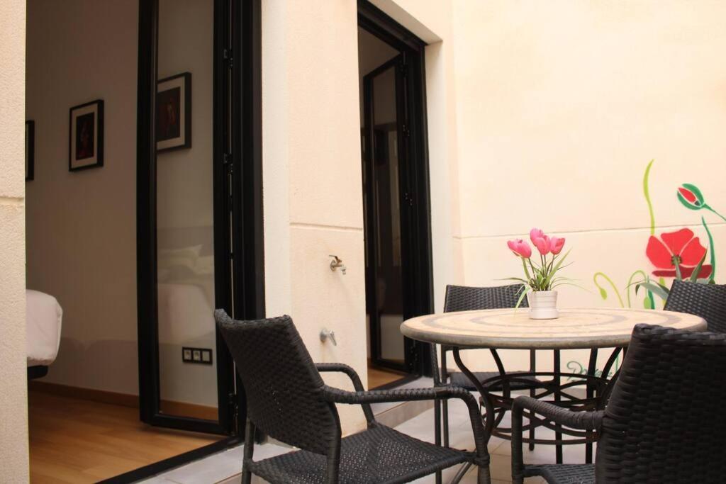 Downtown Jinetes Deluxe With Pool & Free Parking Apartment Malaga Ngoại thất bức ảnh