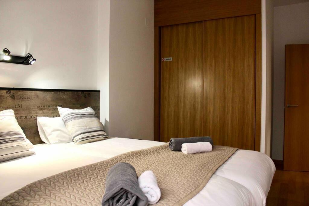 Downtown Jinetes Deluxe With Pool & Free Parking Apartment Malaga Ngoại thất bức ảnh